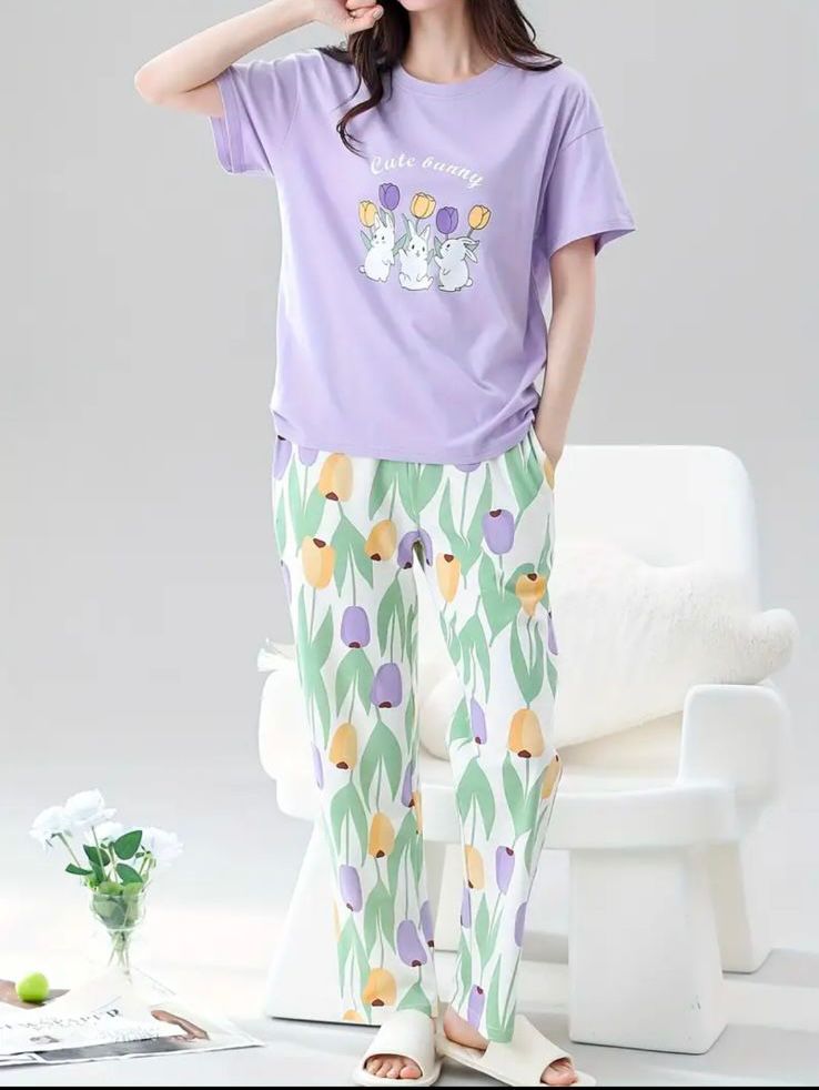 Women's Cute Bunny & Floral Tulip Print Pajama Set