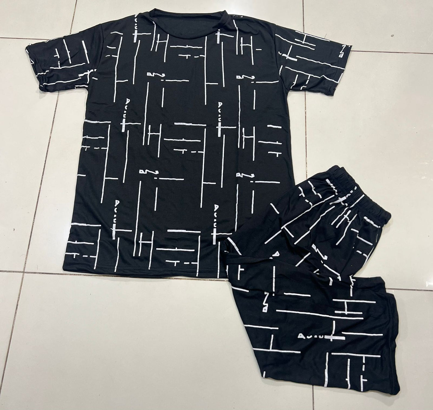 Women's Abstract Print Top & Wide-Leg Capri Pants Set