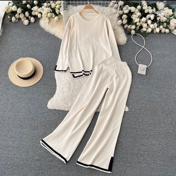 Chic Women's White Knit Sweater & Wide-Leg Pants Lounge Set