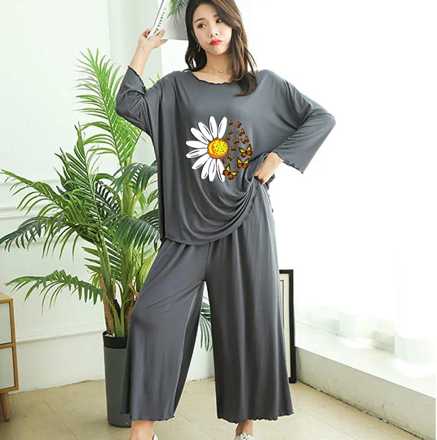 Grey Women's Daisy & Butterfly Print Long Sleeve Lounge Set