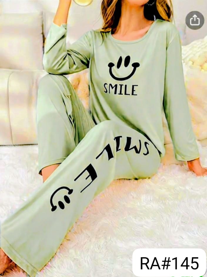 Women's Cheerful "Smile" Graphic Long-Sleeve Pajama Set
