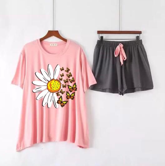 Women's Daisy & Butterfly Graphic T-Shirt and Shorts Lounge Set - Pink