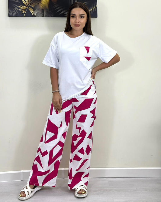 Women's Stylish Geometric Print T-Shirt & Wide-Leg Pants Lounge Set.