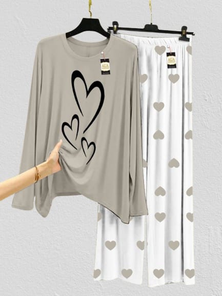 Elegant Triple Heart Night Dress - Grey & White